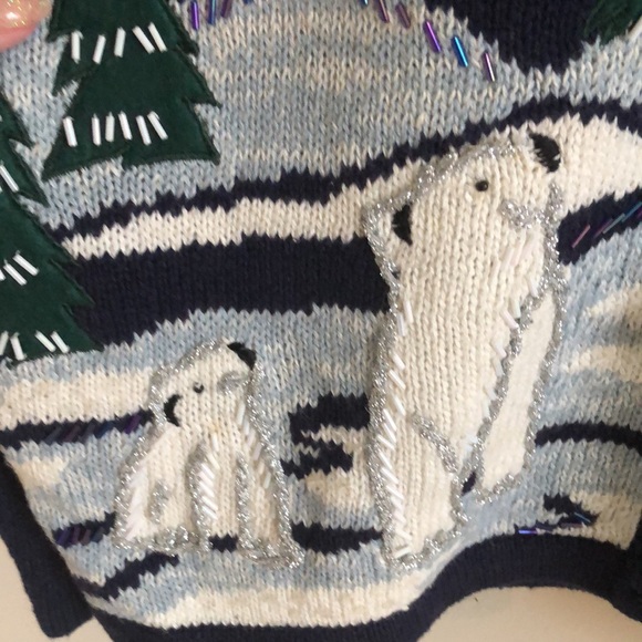 In Resource Cardigan Navy sweater size small - Picture 5 of 9